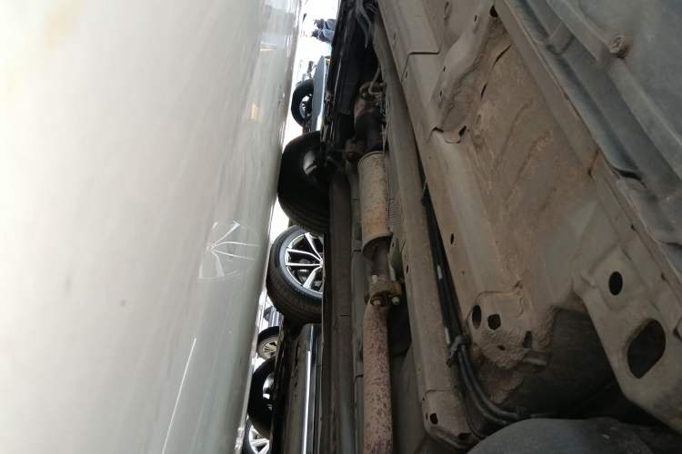 Used Zotye Domy X5 2017 Upgraded Model 1.5T CVT ZhiXian Edition Chassis Rear Left