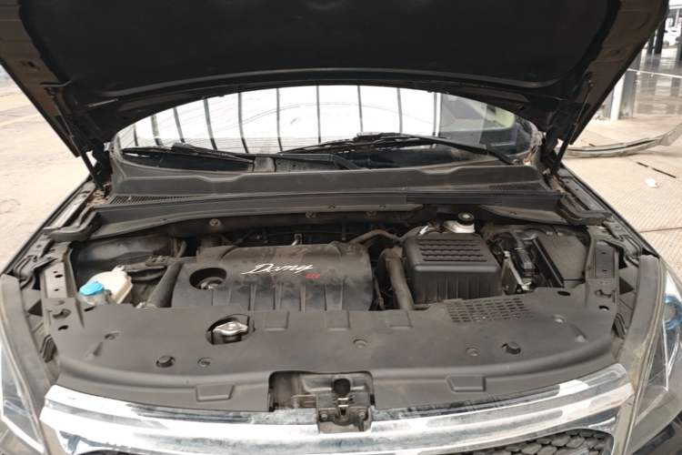 Used Zotye Domy X5 2017 Upgraded Model 1.5T CVT ZhiXian Edition Engine Bay