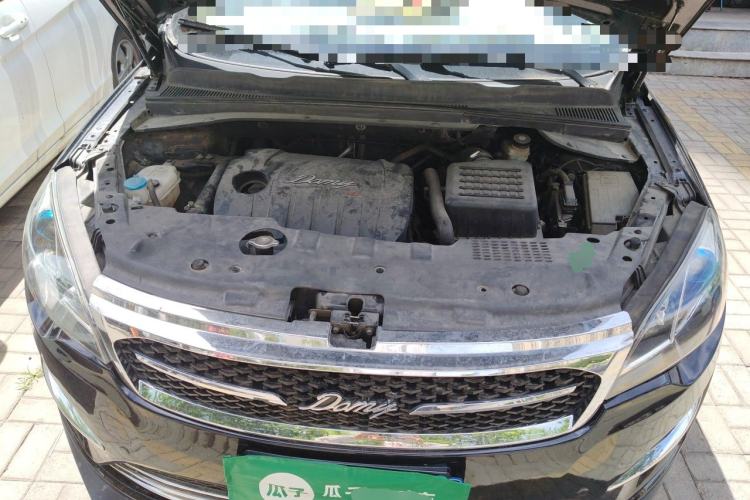 Used Zotye Domy X5 2017 Upgraded Model 1.5T Manual Luxury Version Engine Bay