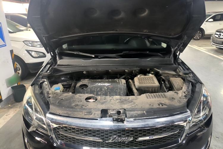 Used Zotye Domy X5 2017 Upgraded Model 1.5T CVT ZhiXian Edition Engine Bay
