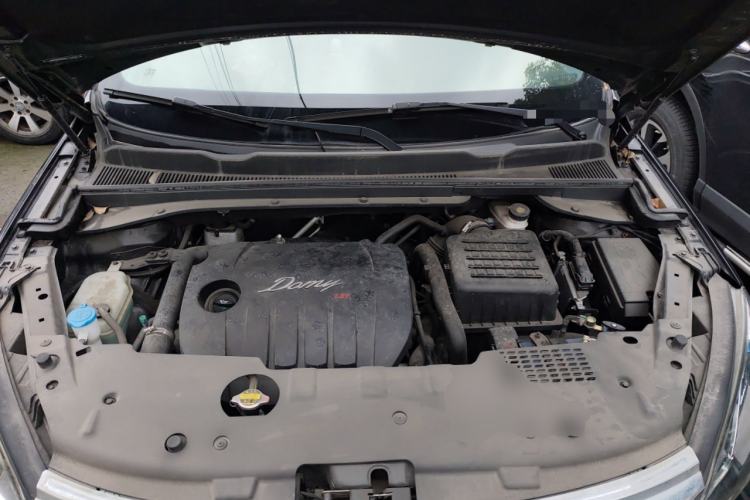 Used Zotye Domy X5 2017 Upgraded Model 1.5T CVT ZhiXian Edition Engine Bay