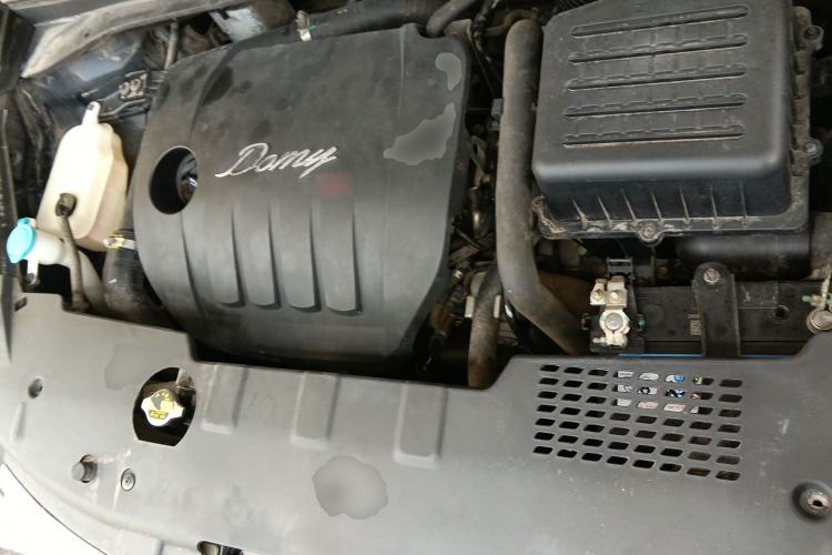 Used Zotye Domy X5 2017 Upgraded Model 1.5T CVT ZhiXian Edition Engine Bay