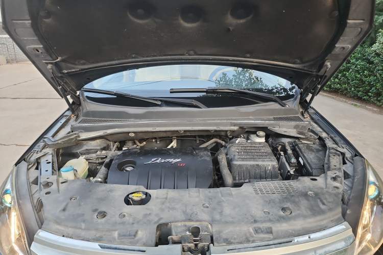 Used Zotye Domy X5 2017 Upgraded Model 1.5T CVT Landlord Edition Engine Bay