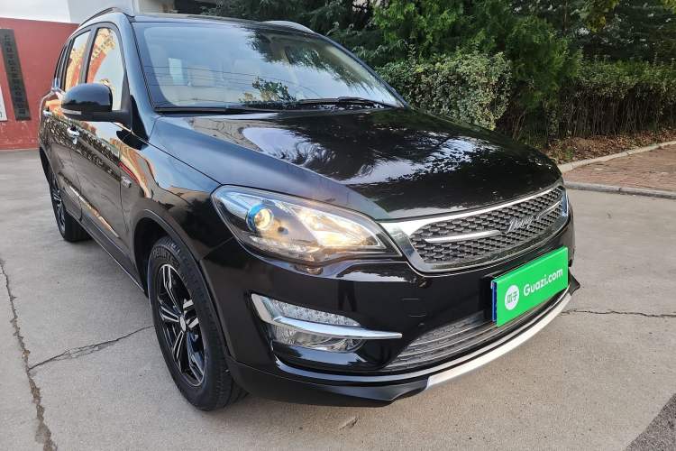 Used Zotye Domy X5 2017 Upgraded Model 1.5T CVT Landlord Edition Exterior 2