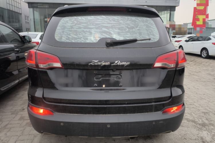 Used Zotye Domy X5 2017 Platinum Edition 1.5T Manual Luxury Model Exterior 4