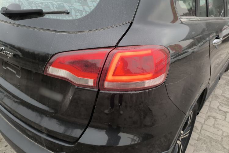 Used Zotye Domy X5 2017 Platinum Edition 1.5T Manual Luxury Model Exterior 6