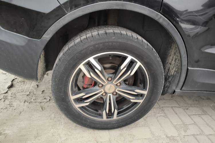 Used Zotye Domy X5 2017 Platinum Edition 1.5T Manual Luxury Model Exterior 8