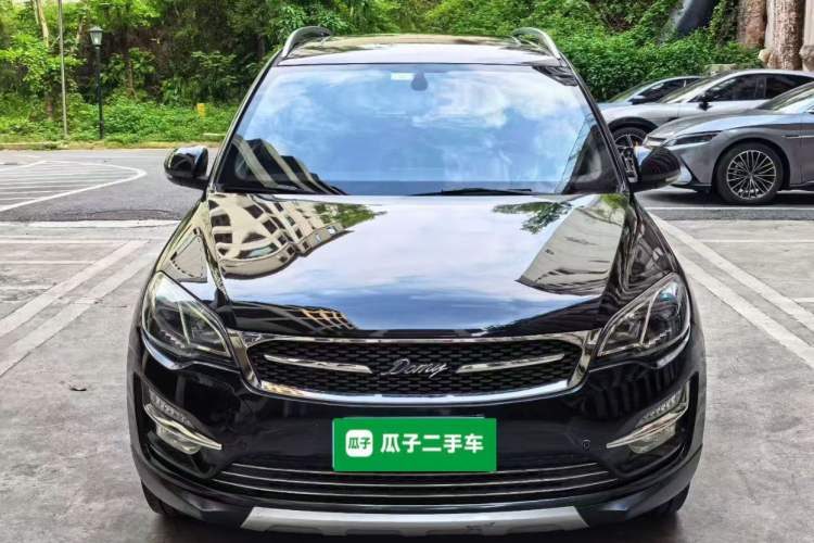 Used Zotye Domy X5 2017 Upgraded Model 1.5T CVT ZhiXian Edition Front