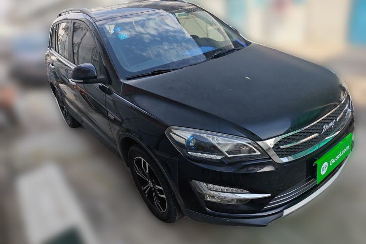 Used Zotye Domy X5 2017 Upgraded Model 1.5T CVT ZhiXian Edition Front Right 45 Deg