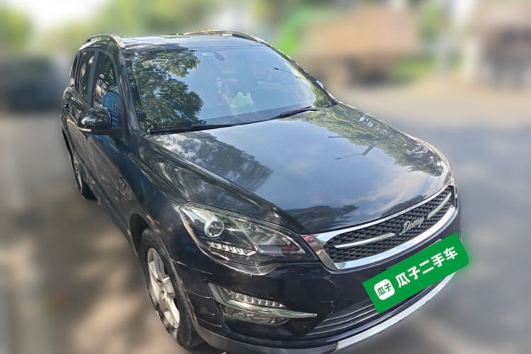 Used Zotye Domy X5 2017 Value Edition 1.6L Manual Fashion Model Front Right 45 Deg