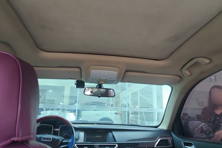 Used Zotye Domy X5 2017 Value Edition 1.6L Manual Fashion Model Headliner