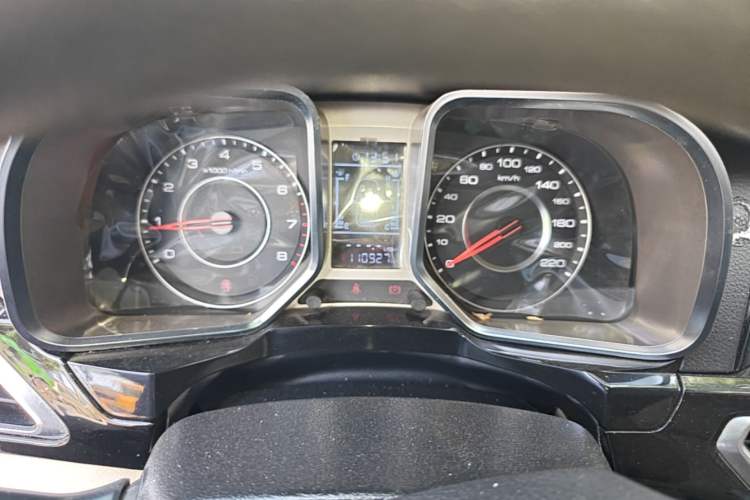 Used Zotye Domy X5 2017 Value Edition 1.6L Manual Fashion Model Instrument Cluster