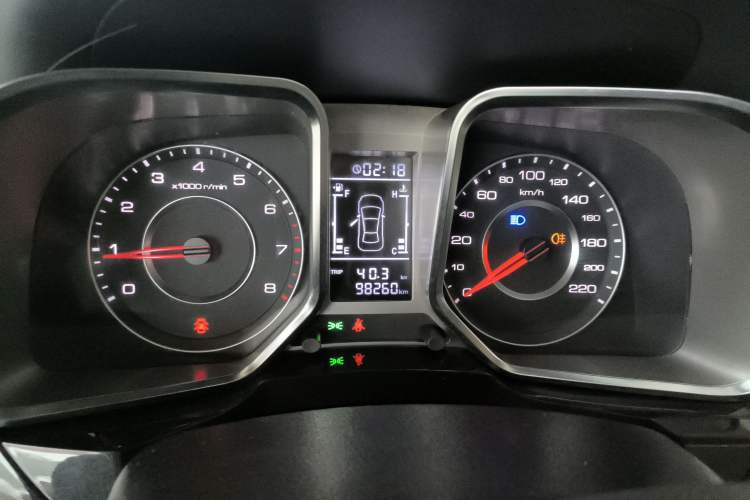 Used Zotye Domy X5 2017 Platinum Edition 1.5T Manual Luxury Model Instrument Cluster