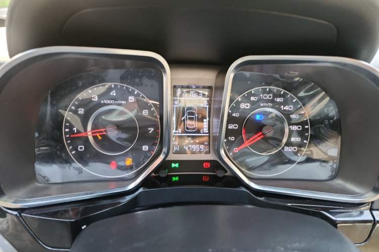 Used Zotye Domy X5 2017 Upgraded Model 1.5T CVT Landlord Edition Instrument Cluster
