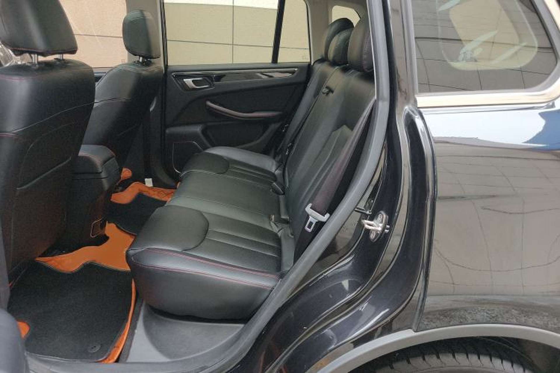 Used Zotye Domy X5 2017 Platinum Edition 1.5T Manual Luxury Model Left Rear Seat