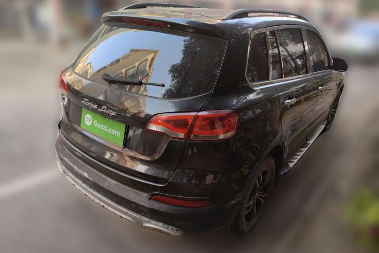 Used Zotye Domy X5 2017 Upgraded Model 1.5T Manual Supreme Edition Rear Right 45 Deg