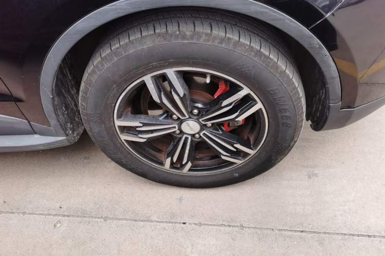 Used Zotye Domy X5 2017 Upgraded Model 1.5T Manual Luxury Edition Right Front Wheel Hub