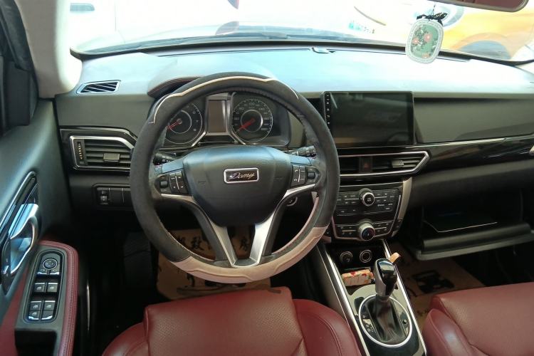 Used Zotye Domy X5 2017 Upgraded Model 1.5T CVT ZhiXian Edition Steering Wheel