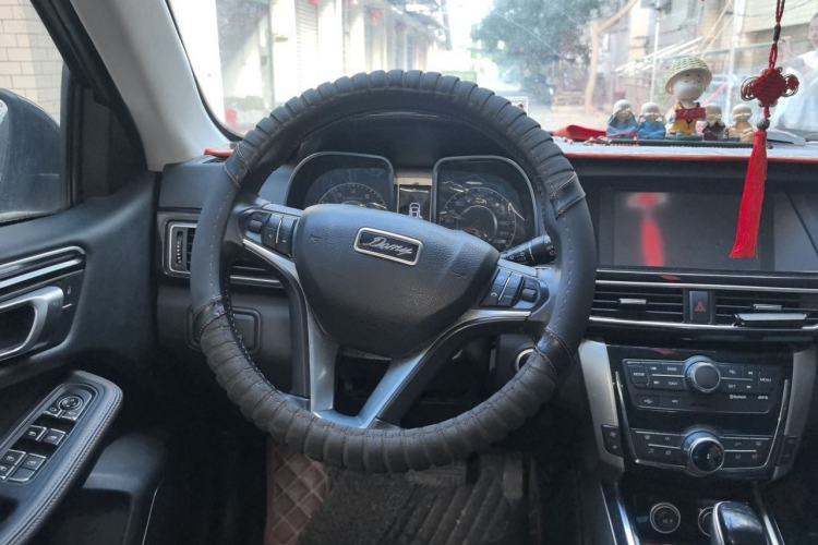 Used Zotye Domy X5 2017 Upgraded Model 1.5T CVT ZhiXian Edition Steering Wheel