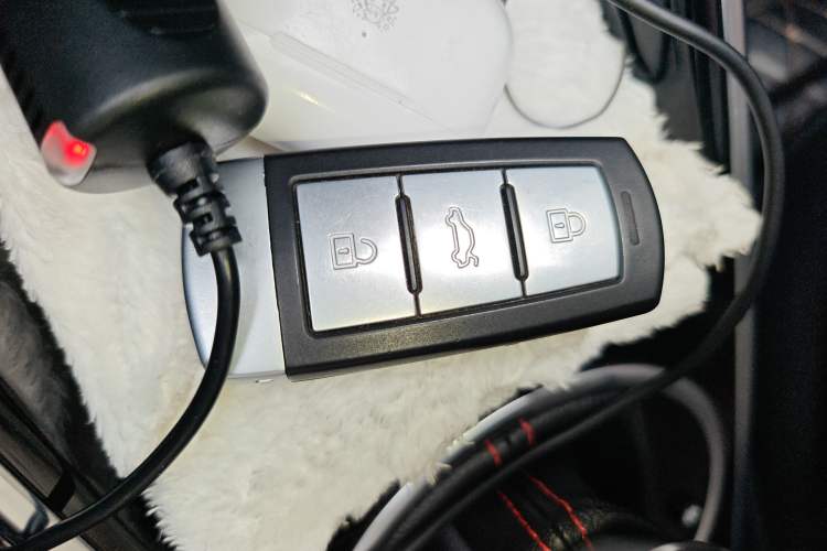 Used Zotye Domy X5 2017 Upgraded Model 1.5T CVT ZhiXian Edition Vehicle Key