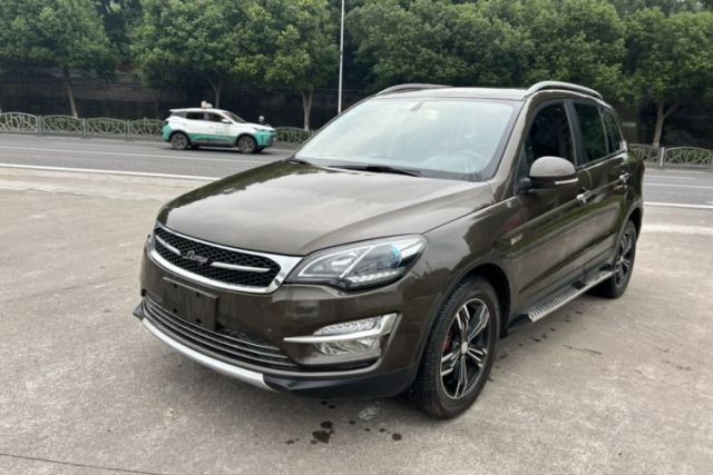 Used Zotye Domy X5 2017 Upgraded Model 1.5T Manual Luxury Edition