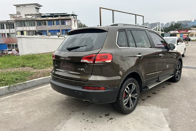 Used Zotye Domy X5 2017 Upgraded Model 1.5T Manual Luxury Edition Exterior 4