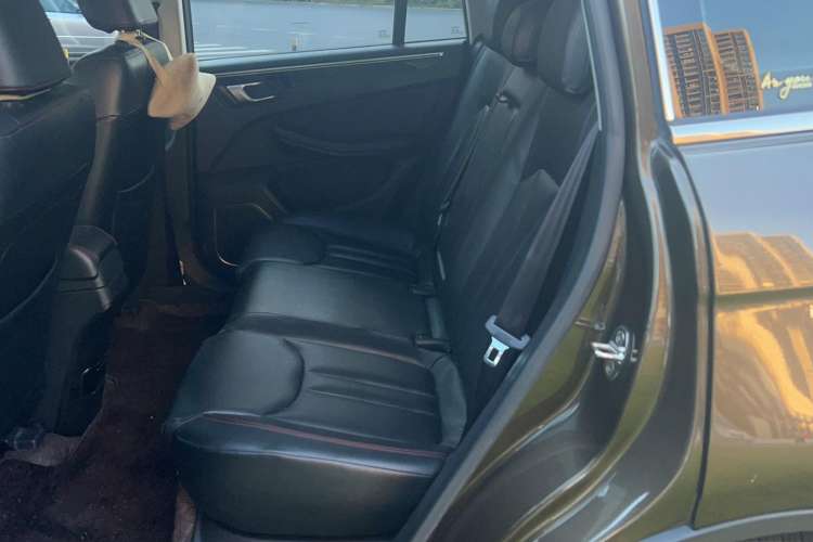 Used Zotye Domy X5 2017 Upgraded Model 1.5T CVT ZhiXian Edition Interior 1