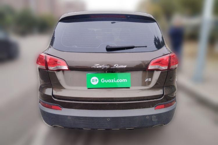 Used Zotye Domy X5 2017 Upgraded Model 1.5T CVT ZhiXian Edition Rear