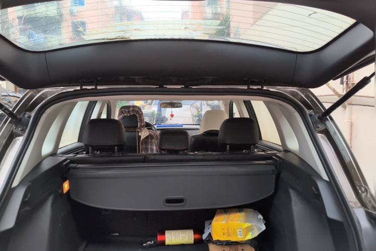 Used Zotye Domy X5 2017 Upgraded Model 1.5T CVT ZhiXian Edition Trunk