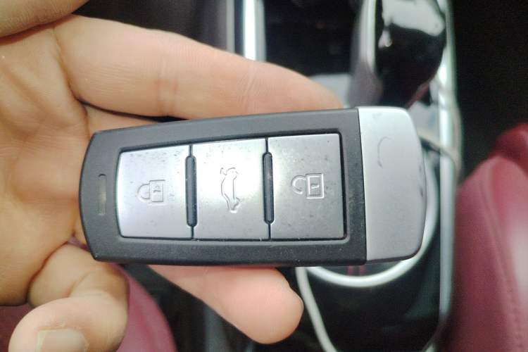 Used Zotye Domy X5 2017 Upgraded Model 1.5T CVT ZhiXian Edition Vehicle Key