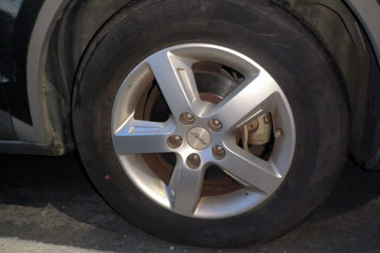 Used Zotye Domy X5 2017 Value Edition 1.6L Manual Comfort Model Right Front Wheel Hub