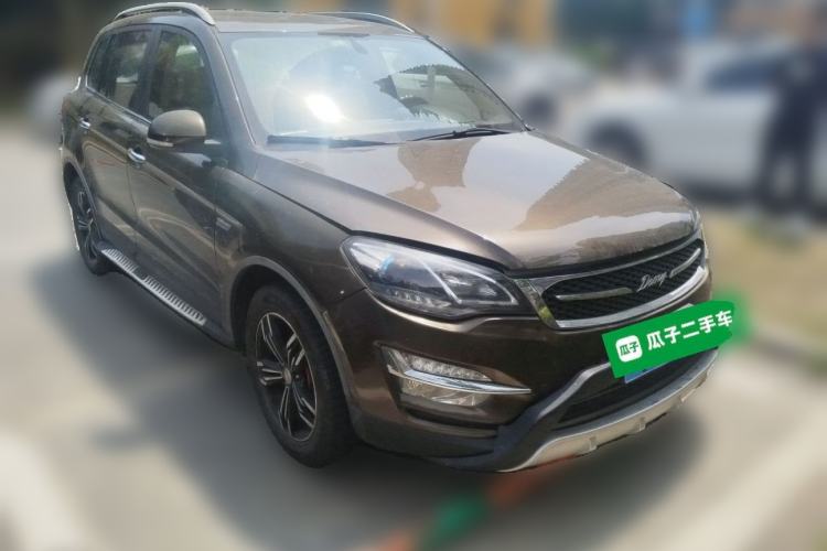 Used Zotye Domy X5 2017 Upgraded Model 1.5T CVT Landlord Edition Front Right 45 Deg