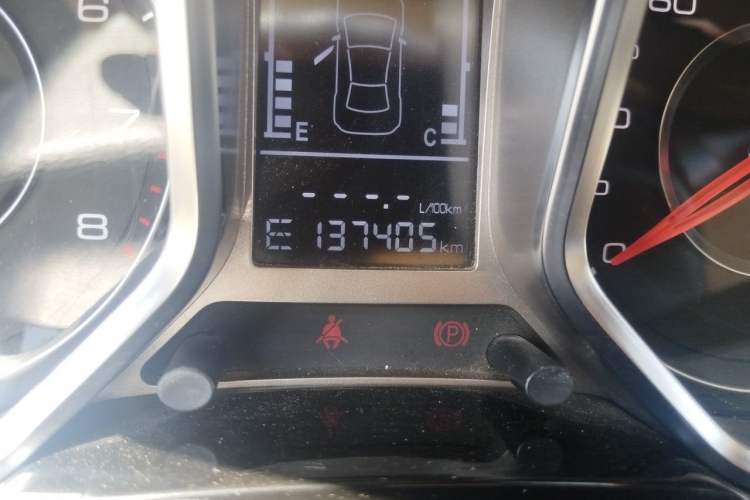 Used Zotye Domy X5 2017 Upgraded Model 1.5T CVT Landlord Edition Odometer Close Up