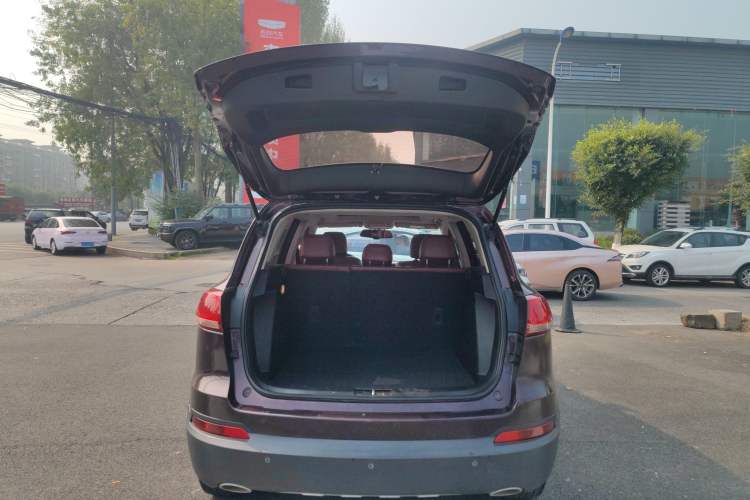 Used Zotye Domy X5 2017 Upgraded Model 1.5T CVT ZhiXian Edition Exterior 10