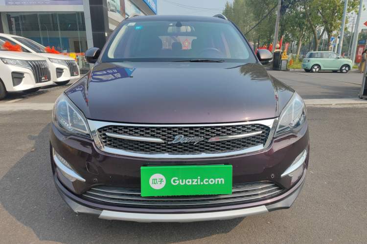 Used Zotye Domy X5 2017 Upgraded Model 1.5T CVT ZhiXian Edition Exterior 3