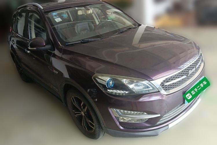 Used Zotye Domy X5 2017 Upgraded Model 1.5T CVT ZhiXian Edition Front Right 45 Deg