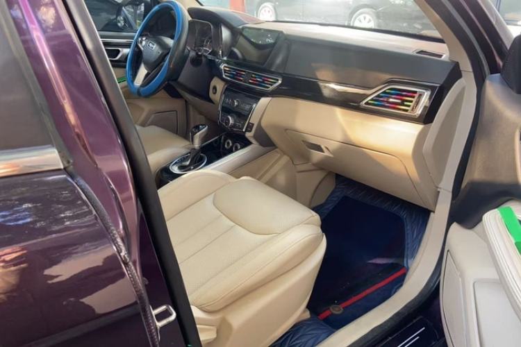 Used Zotye Domy X5 2017 Upgraded Model 1.5T CVT Landlord Edition Interior 2
