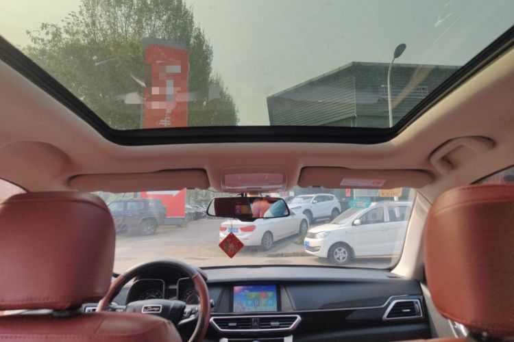 Used Zotye Domy X5 2017 Upgraded Model 1.5T CVT ZhiXian Edition Interior 7