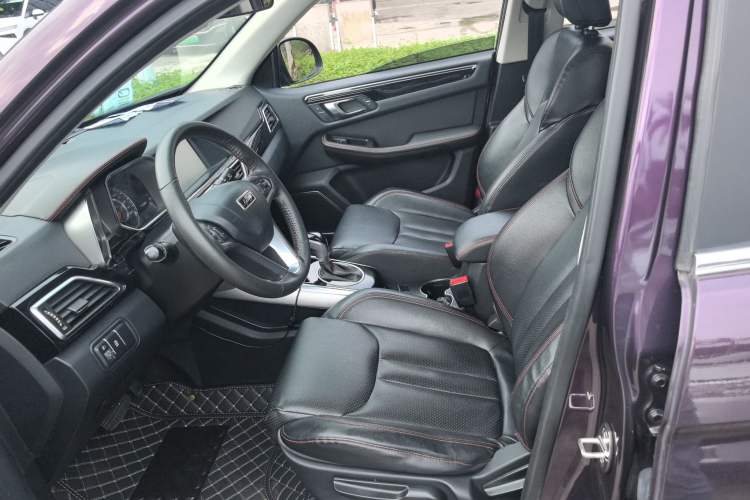 Used Zotye Domy X5 2017 Upgraded Model 1.5T CVT ZhiXian Edition Left Front Seat