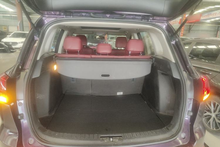 Used Zotye Domy X5 2017 Platinum Edition 1.5T Manual Luxury Model Trunk