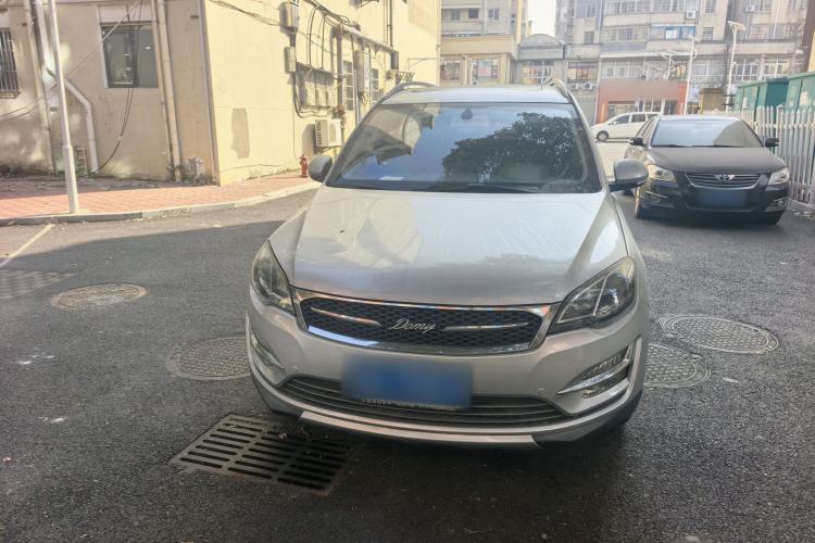 Used Zotye Domy X5 2017 Upgraded Model 1.5T CVT ZhiXian Edition Exterior 1
