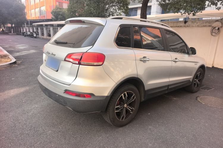 Used Zotye Domy X5 2017 Upgraded Model 1.5T CVT ZhiXian Edition Exterior 4