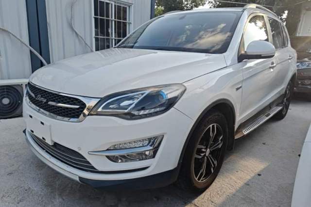 Zotye Domy X5 2017 Upgraded Model 1.5T CVT Landlord Edition de segunda mano