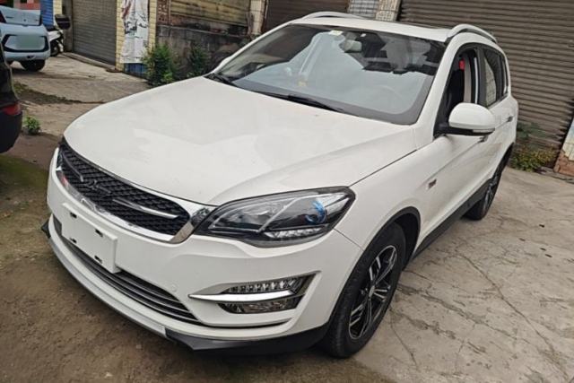 Used Zotye Domy X5 2017 Classic Edition 1.5T CVT Supreme Model