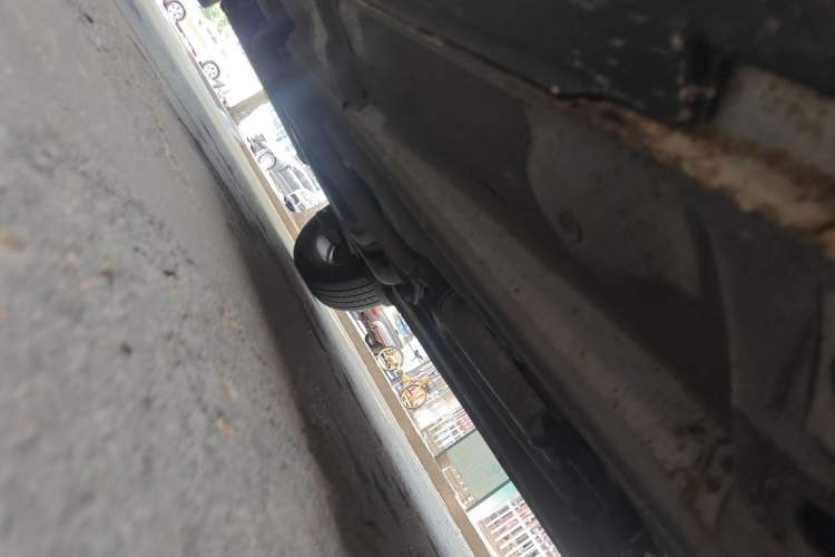 Used Zotye Domy X5 2017 Upgraded Model 1.5T CVT Landlord Edition Chassis Front Right