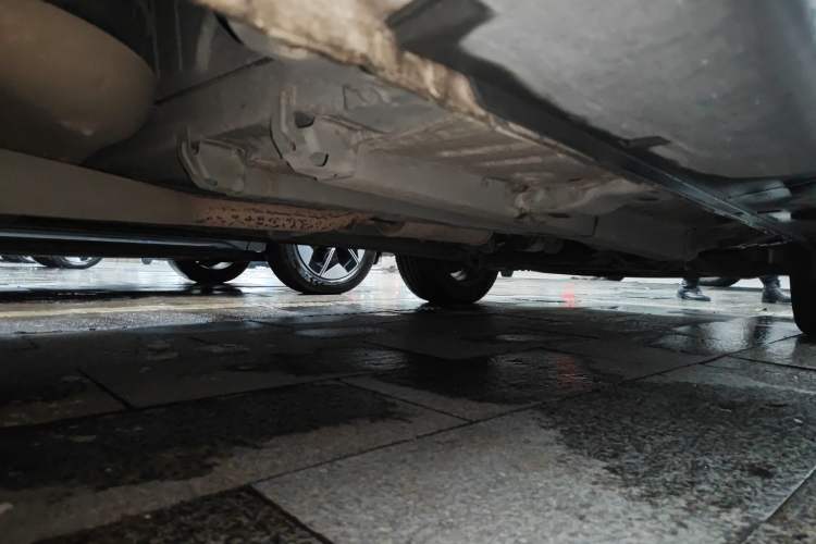 Used Zotye Domy X5 2017 Upgraded Model 1.5T CVT ZhiXian Edition Chassis Rear Right