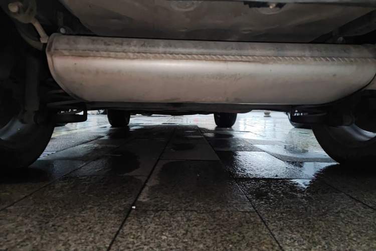 Used Zotye Domy X5 2017 Upgraded Model 1.5T CVT ZhiXian Edition Chassis Rear