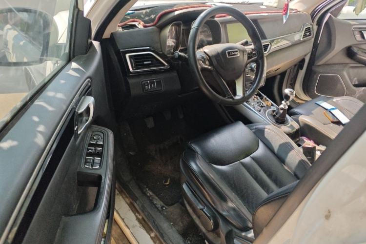 Used Zotye Domy X5 2017 Platinum Edition 1.5T Manual Luxury Model Driver Seat