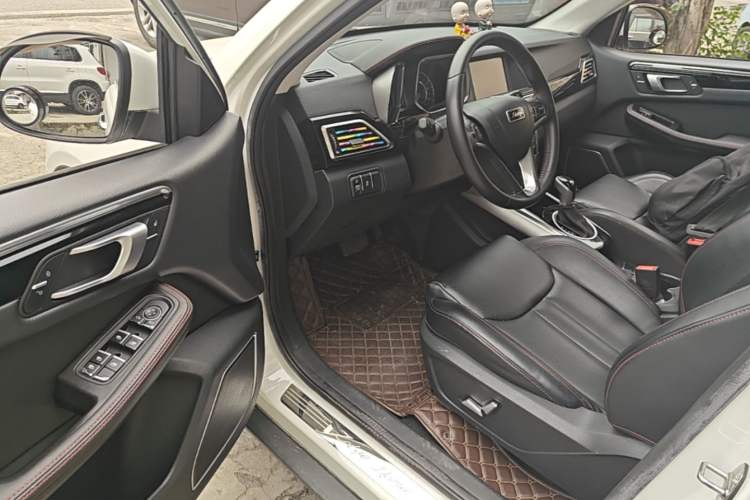 Used Zotye Domy X5 2017 Classic Edition 1.5T CVT Supreme Model Driver Seat