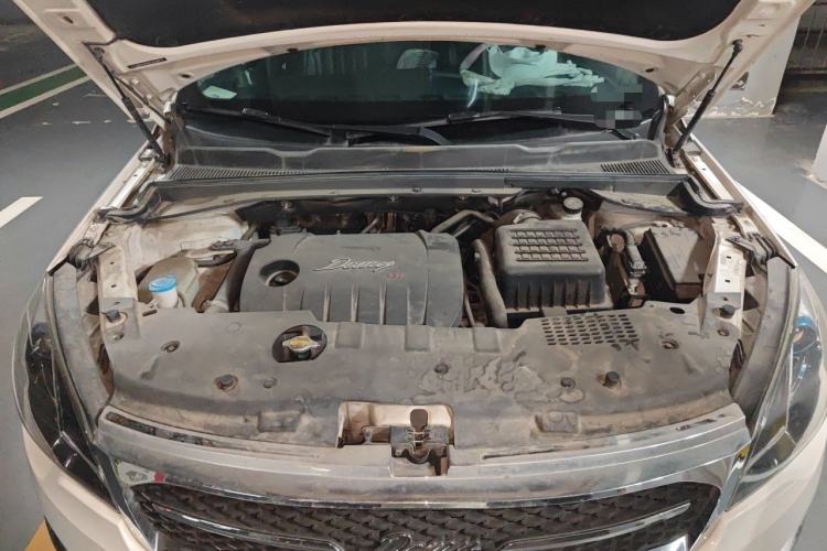 Used Zotye Domy X5 2017 Upgraded Model 1.5T CVT ZhiXian Edition Engine Bay